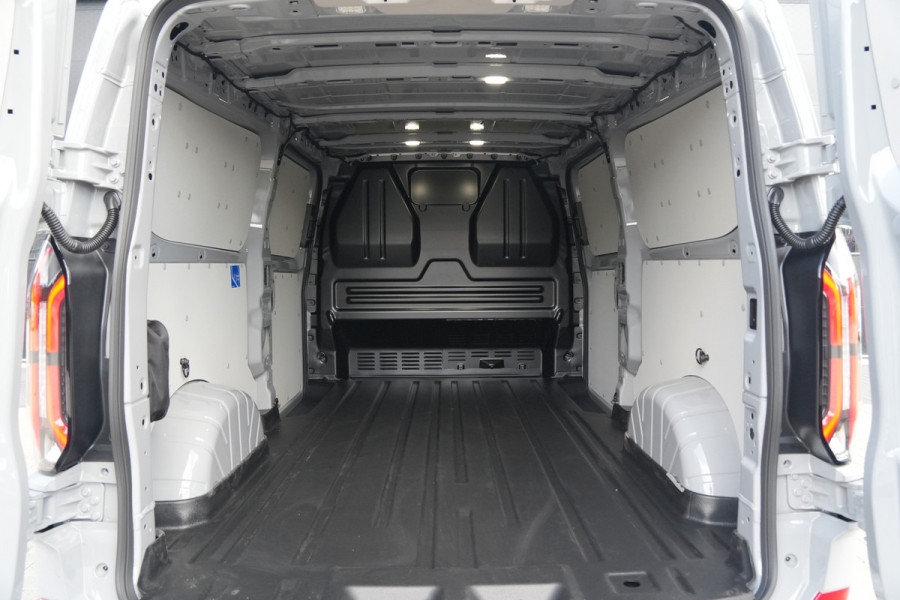 Ford E-Transit Custom 340 L2H1 Sport 71 kWh 218pk - 2x Schuif - Stoel/Stuurverwarming - Cruise - Keyless - Rijklaar