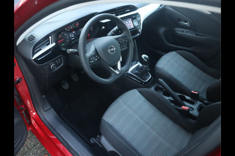 Opel Corsa Edition Airco / Elekramen / Cruise / BTW auto / Distributie recentelijk vervangen / 2 jaar Apk /