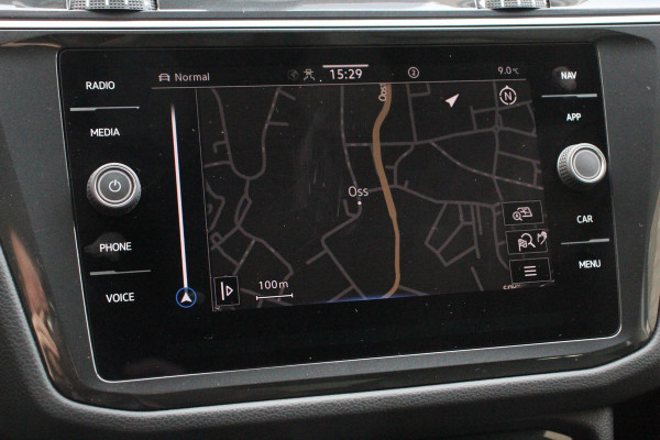 Volkswagen Tiguan 1.5 TSI DSG Active Navigatie App connect Wireless Adaptieve Cruise Control Travel Assist Parkeersensoren Camera Park Assist Stoel- en stuurverwarming Elektrische achterklep Virtual Cockpit