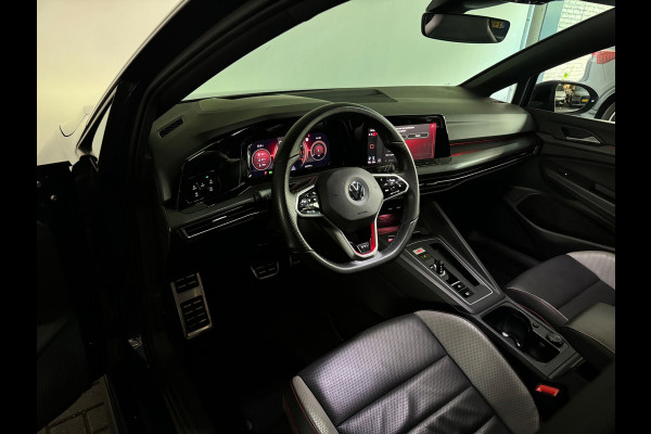 Volkswagen Golf 2.0 TSI GTI Pano|Leer|HuD|Memory|Stoelventilatie|Camera|Dodehoek|ACC