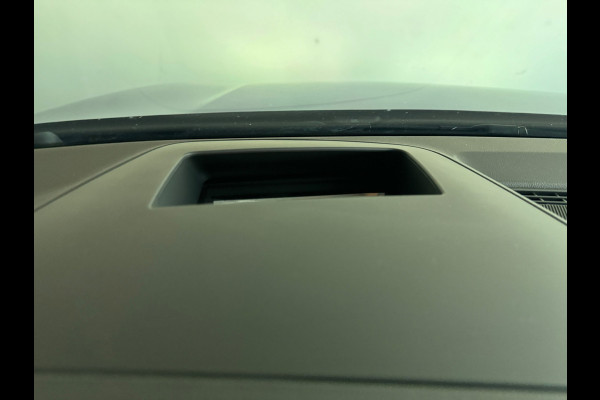 Volkswagen Golf 2.0 TSI GTI Pano|Leer|HuD|Memory|Stoelventilatie|Camera|Dodehoek|ACC