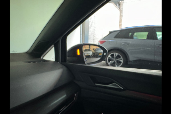 Volkswagen Golf 2.0 TSI GTI Pano|Leer|HuD|Memory|Stoelventilatie|Camera|Dodehoek|ACC