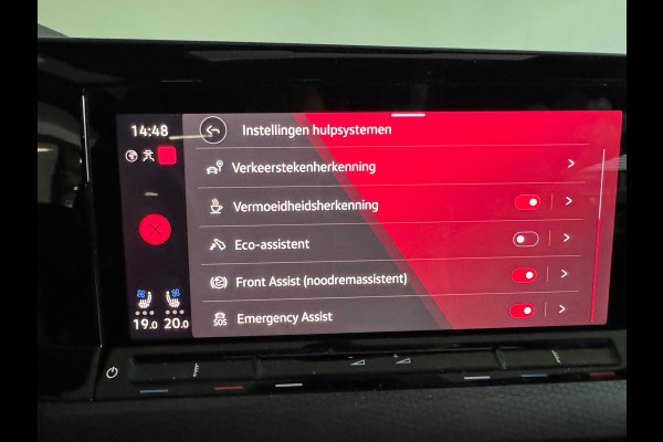 Volkswagen Golf 2.0 TSI GTI Pano|Leer|HuD|Memory|Stoelventilatie|Camera|Dodehoek|ACC