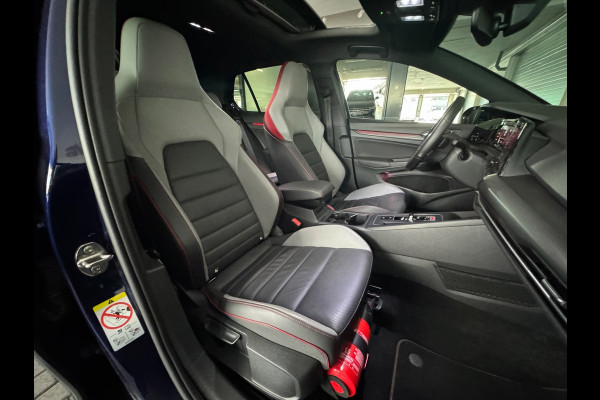 Volkswagen Golf 2.0 TSI GTI Pano|Leer|HuD|Memory|Stoelventilatie|Camera|Dodehoek|ACC