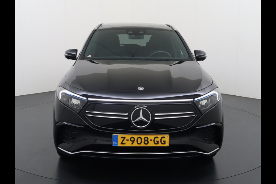 Mercedes-Benz EQA 250 AMG 71kWh // Trekhaak // Panoramadak // 360 Camera // Memory Stoelen // Sfeerverlichting // 19" AMG Velgen // Carplay