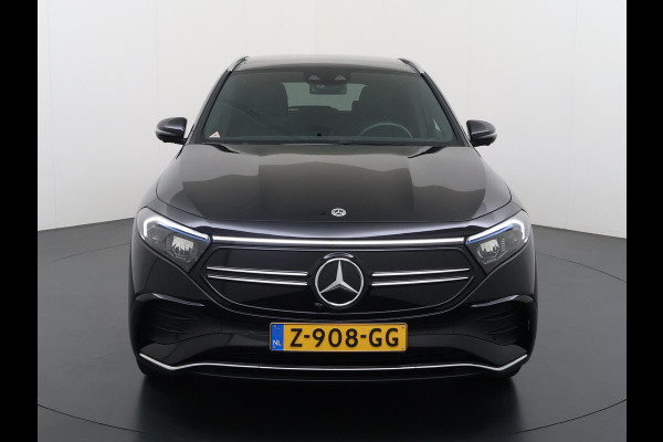 Mercedes-Benz EQA 250 AMG 71kWh // Trekhaak // Panoramadak // 360 Camera // Memory Stoelen // Sfeerverlichting // 19" AMG Velgen // Carplay