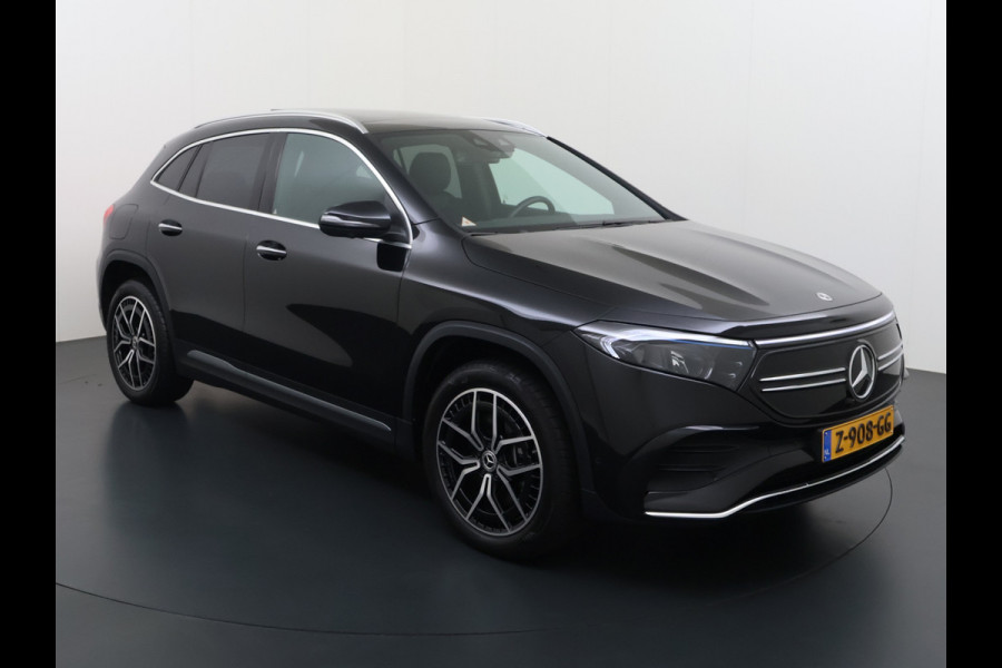 Mercedes-Benz EQA 250 AMG 71kWh // Trekhaak // Panoramadak // 360 Camera // Memory Stoelen // Sfeerverlichting // 19" AMG Velgen // Carplay