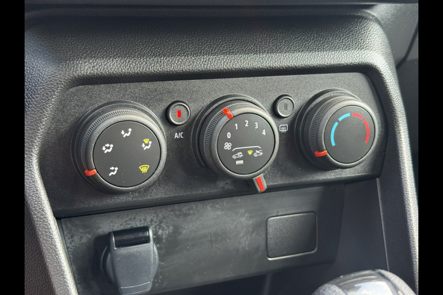Dacia SANDERO Stepway 1.0 TCe 90 Expression Automaat Trekhaak Camera Cruise Airco