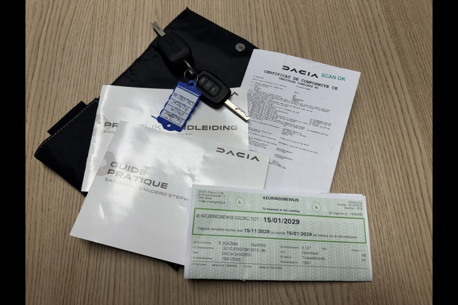 Dacia SANDERO Stepway 1.0 TCe 90 Expression Automaat Trekhaak Camera Cruise Airco