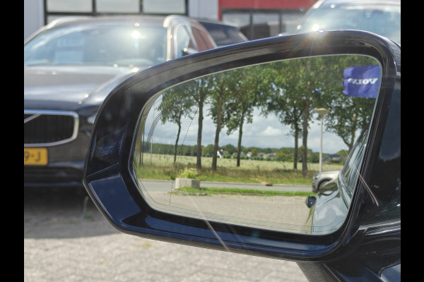 Volvo V90 191PK T4 Momentum | BLIS | Carplay | ACC | PDC V+A | Camera Achter | Voorstoelen Verwarmd | Trekhaak |