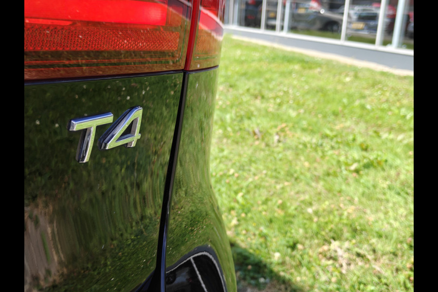 Volvo V90 191PK T4 Momentum | BLIS | Carplay | ACC | PDC V+A | Camera Achter | Voorstoelen Verwarmd | Trekhaak |
