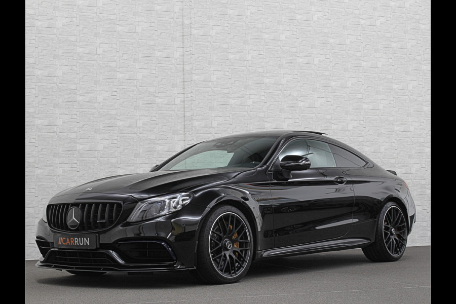 Mercedes-Benz C-Klasse Coupé 63 S AMG | Keramisch | Schaalstoelen | Carbon | AMG Driver's Package | Aero-Pakket | Panorama | Burmester | 12 maanden Bovag Garantie | Multi-Beam LED | Memory | ACC | Rij-Assistentie Pakket | Keyless-Go | Sfeerverlichting | Carplay | Rijklaarprijs.