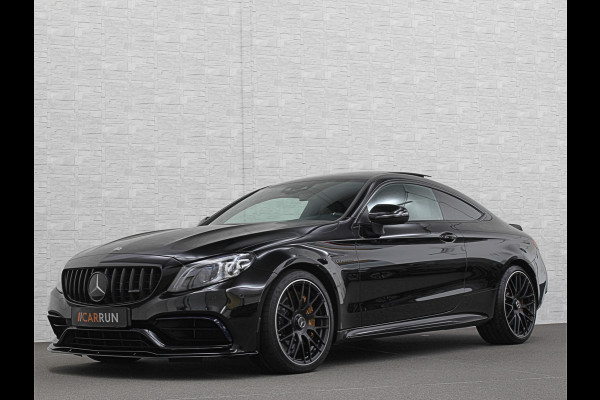 Mercedes-Benz C-Klasse Coupé 63 S AMG | Keramisch | Schaalstoelen | Carbon | AMG Driver's Package | Aero-Pakket | Panorama | Burmester | 12 maanden Bovag Garantie | Multi-Beam LED | Memory | ACC | Rij-Assistentie Pakket | Keyless-Go | Sfeerverlichting | Carplay | Rijklaarprijs.