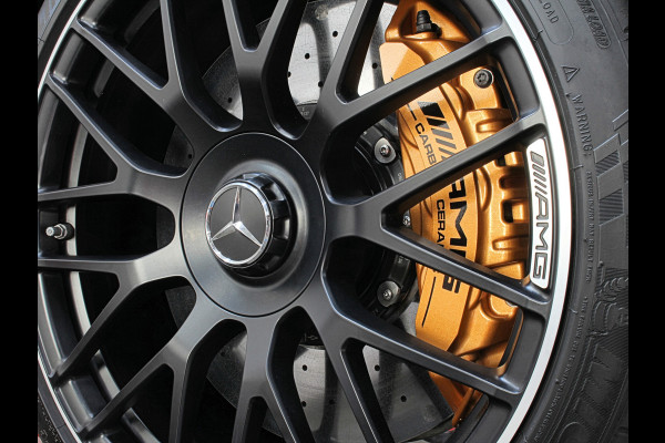 Mercedes-Benz C-Klasse Coupé 63 S AMG | Keramisch | Schaalstoelen | Carbon | AMG Driver's Package | Aero-Pakket | Panorama | Burmester | 12 maanden Bovag Garantie | Multi-Beam LED | Memory | ACC | Rij-Assistentie Pakket | Keyless-Go | Sfeerverlichting | Carplay | Rijklaarprijs.