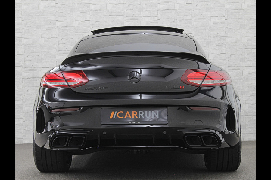 Mercedes-Benz C-Klasse Coupé 63 S AMG | Keramisch | Schaalstoelen | Carbon | AMG Driver's Package | Aero-Pakket | Panorama | Burmester | 12 maanden Bovag Garantie | Multi-Beam LED | Memory | ACC | Rij-Assistentie Pakket | Keyless-Go | Sfeerverlichting | Carplay | Rijklaarprijs.