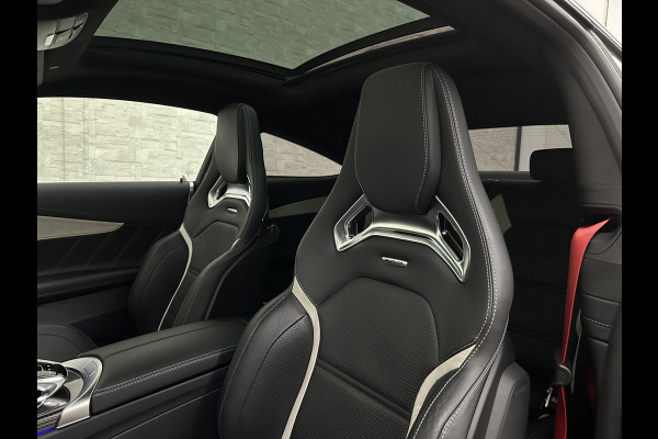 Mercedes-Benz C-Klasse Coupé 63 S AMG | Keramisch | Schaalstoelen | Carbon | AMG Driver's Package | Aero-Pakket | Panorama | Burmester | 12 maanden Bovag Garantie | Multi-Beam LED | Memory | ACC | Rij-Assistentie Pakket | Keyless-Go | Sfeerverlichting | Carplay | Rijklaarprijs.