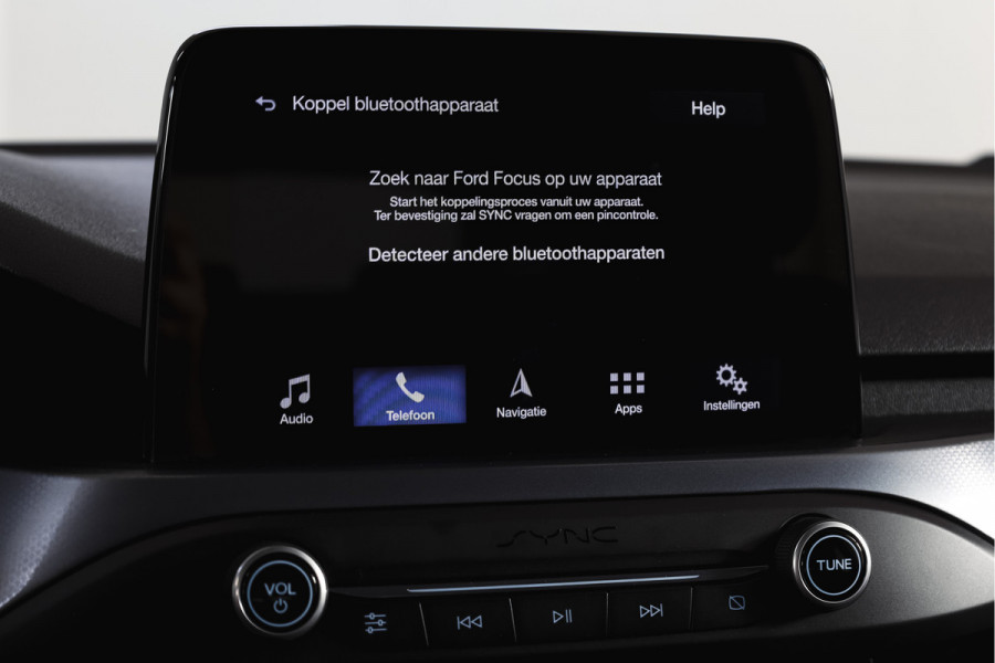 Ford Focus 1.0 EcoBoost 125 PK Active Business | Cruise | Winterpakket | PDC | NAV + App. Connect | Airco | Afn. Trekhaak | LM 17" |