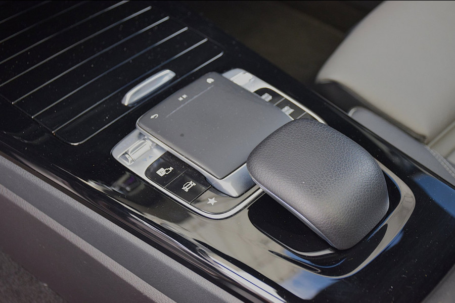 Mercedes-Benz CLA-Klasse 250 Premium Plus*AMG Pakket*PANO*SFEER*BURMESTER*CAMERA*NL-Auto*