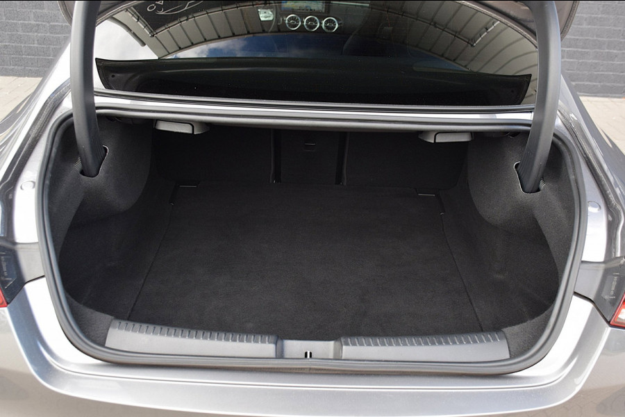 Mercedes-Benz CLA-Klasse 250 Premium Plus*AMG Pakket*PANO*SFEER*BURMESTER*CAMERA*NL-Auto*