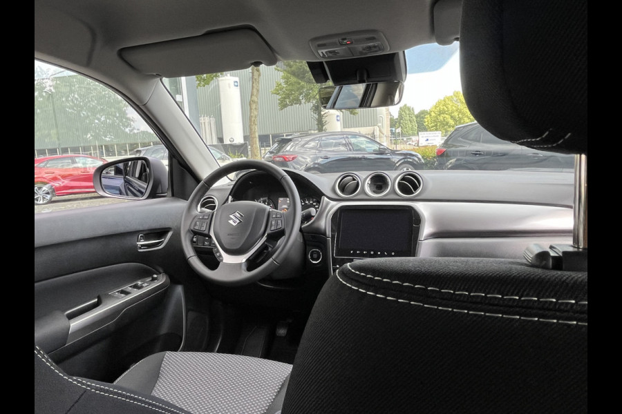Suzuki Vitara 1.4 Boosterjet Smart Hybrid Select | €2.000,- voordeel | Uit voorraad leverbaar | 3982 | Adapt. Cruise | Camera | Dodehoek | Rijstrook | Stoelverwarming | etc. etc.