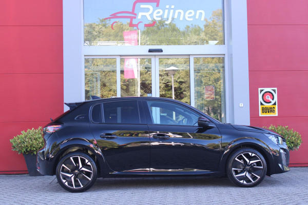 Peugeot 208 1.2 Hybrid 145PK AUTOMAAT GT PACK | ELEKTRISCH BEDIENBARE BESTUURDERSSTOEL MET MASSAGE FUNCTIE | ALCANTARA BEKLEDING | STOEL VERWARMING | ADAPTIVE CRUISE CONTROL | DAB+ RADIO | APPLE CARPLAY/ANDROID AUTO | FULL LED KOPLAMPEN | KEYLESS ENTRY/START | 17" LICHTMETALEN VELGEN | CLIMATE CONTROL | PARKEERSENSOREN VOOR + ACHTER | CAMERA VOOR + ACHTER | DODEHOEK DETECTIE |