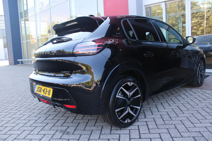 Peugeot 208 1.2 Hybrid 145PK AUTOMAAT GT PACK | ELEKTRISCH BEDIENBARE BESTUURDERSSTOEL MET MASSAGE FUNCTIE | ALCANTARA BEKLEDING | STOEL VERWARMING | ADAPTIVE CRUISE CONTROL | DAB+ RADIO | APPLE CARPLAY/ANDROID AUTO | FULL LED KOPLAMPEN | KEYLESS ENTRY/START | 17" LICHTMETALEN VELGEN | CLIMATE CONTROL | PARKEERSENSOREN VOOR + ACHTER | CAMERA VOOR + ACHTER | DODEHOEK DETECTIE |