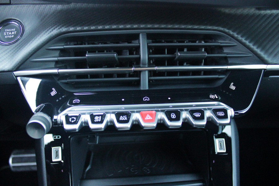 Peugeot 208 1.2 Hybrid 145PK AUTOMAAT GT PACK | ELEKTRISCH BEDIENBARE BESTUURDERSSTOEL MET MASSAGE FUNCTIE | ALCANTARA BEKLEDING | STOEL VERWARMING | ADAPTIVE CRUISE CONTROL | DAB+ RADIO | APPLE CARPLAY/ANDROID AUTO | FULL LED KOPLAMPEN | KEYLESS ENTRY/START | 17" LICHTMETALEN VELGEN | CLIMATE CONTROL | PARKEERSENSOREN VOOR + ACHTER | CAMERA VOOR + ACHTER | DODEHOEK DETECTIE |