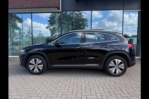 Mercedes-Benz EQA 250 Business Solution Luxury 67 kWh - Automaat - Pano/Schuifdak - Navi - Org.NL