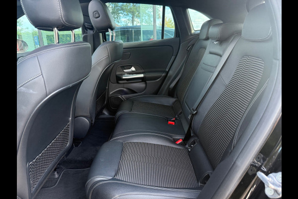 Mercedes-Benz EQA 250 Business Solution Luxury 67 kWh - Automaat - Pano/Schuifdak - Navi - Org.NL