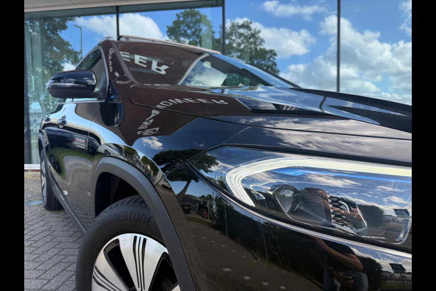Mercedes-Benz EQA 250 Business Solution Luxury 67 kWh - Automaat - Pano/Schuifdak - Navi - Org.NL