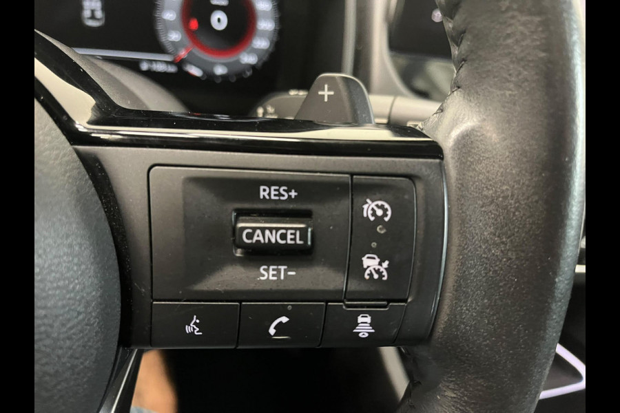 Nissan X-Trail 1.3 DIG-T Tekna 7p. Climate control Adaptieve cruise control Navigatie Panoramdak Voorstoelen verwarmd Keyless Camera Parkeersensoren Led Stuur verwarming Apple Carplay/ Android Auto
