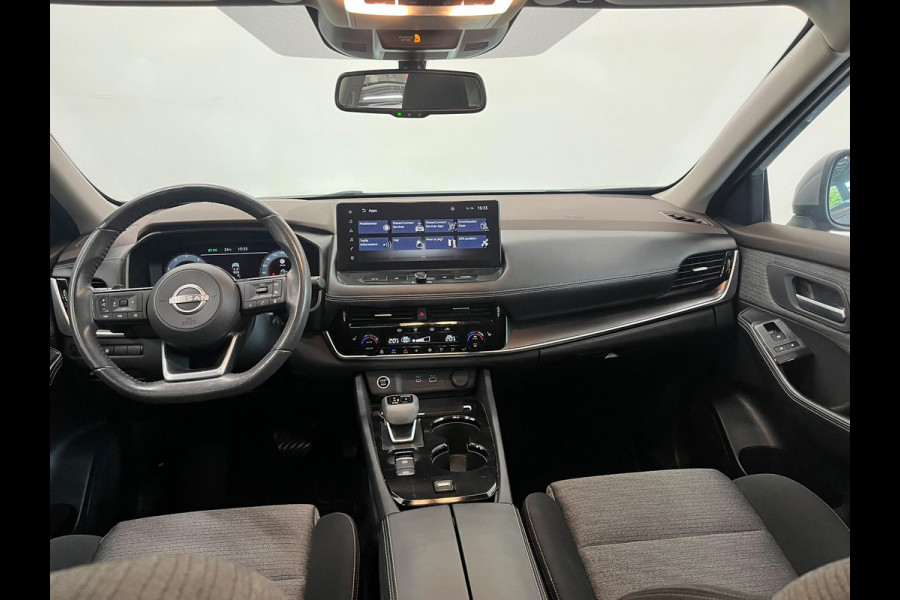 Nissan X-Trail 1.3 DIG-T Tekna 7p. Climate control Adaptieve cruise control Navigatie Panoramdak Voorstoelen verwarmd Keyless Camera Parkeersensoren Led Stuur verwarming Apple Carplay/ Android Auto
