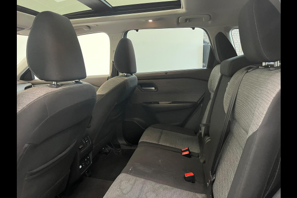 Nissan X-Trail 1.3 DIG-T Tekna 7p. Climate control Adaptieve cruise control Navigatie Panoramdak Voorstoelen verwarmd Keyless Camera Parkeersensoren Led Stuur verwarming Apple Carplay/ Android Auto