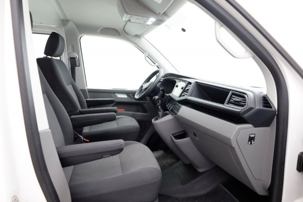 Volkswagen Transporter T6.1 2.0 TDI Lang D.C. Airco/Navi/Stoelverwarming 06-2022