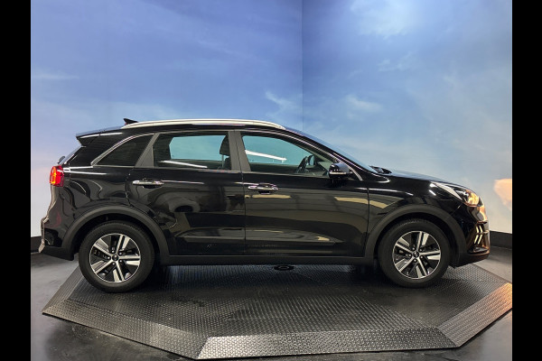 Kia Niro 1.6 GDi Hybrid DynamicLine Carplay