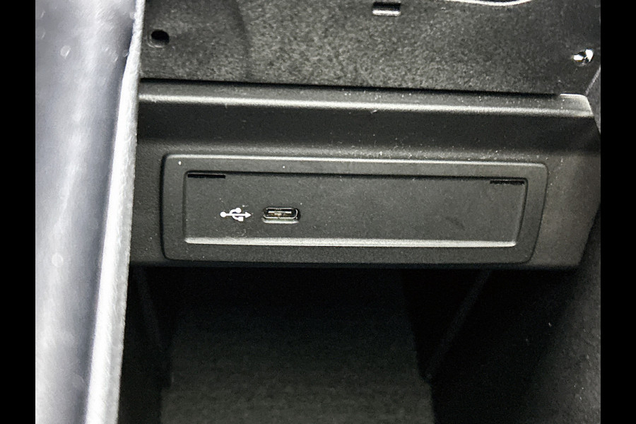 Mercedes-Benz B-Klasse 250 e Business Solution Luxury Limited | achteruitrijcamera | Memory pakket | Panoramadak | Navigatie Inclusief 24 maanden MB Certified garantie voor Europa.