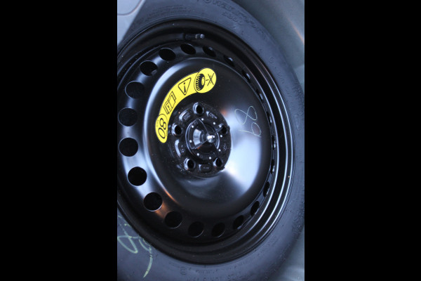 Ford Focus 1.5 EcoBoost ST Line Business Nette staat! | 18" | Camera | Afn. Trekhaak