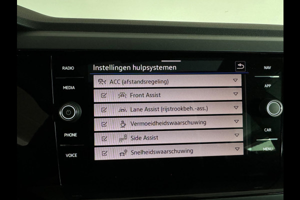 Volkswagen Taigo 1.5 TSI R-Line Pano|ACC|Lane Assist|Stoelverwarming|Camera|Dodehoek|Keyless
