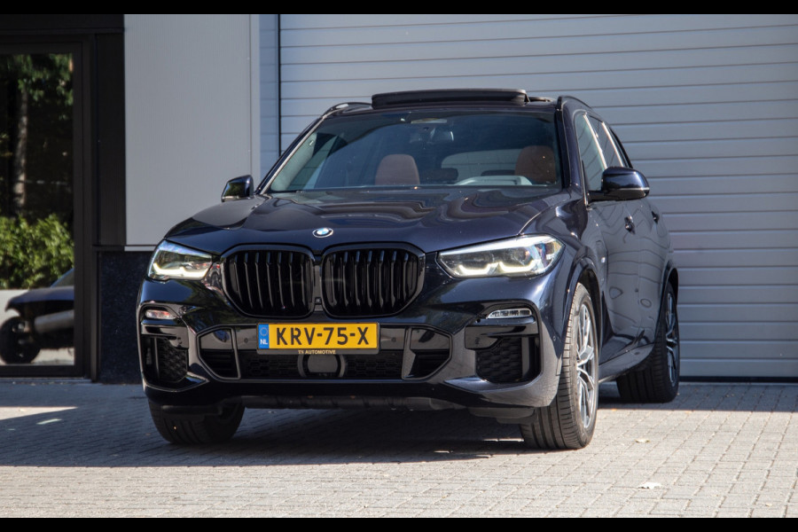 BMW X5 XDrive45e High Executive / Pano / Trekhaak / Stoelkoeling