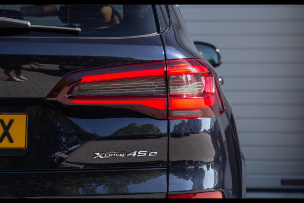BMW X5 XDrive45e High Executive / Pano / Trekhaak / Stoelkoeling