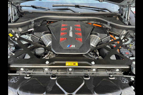 BMW XM PHEV Label Red 30 kWh 748pk