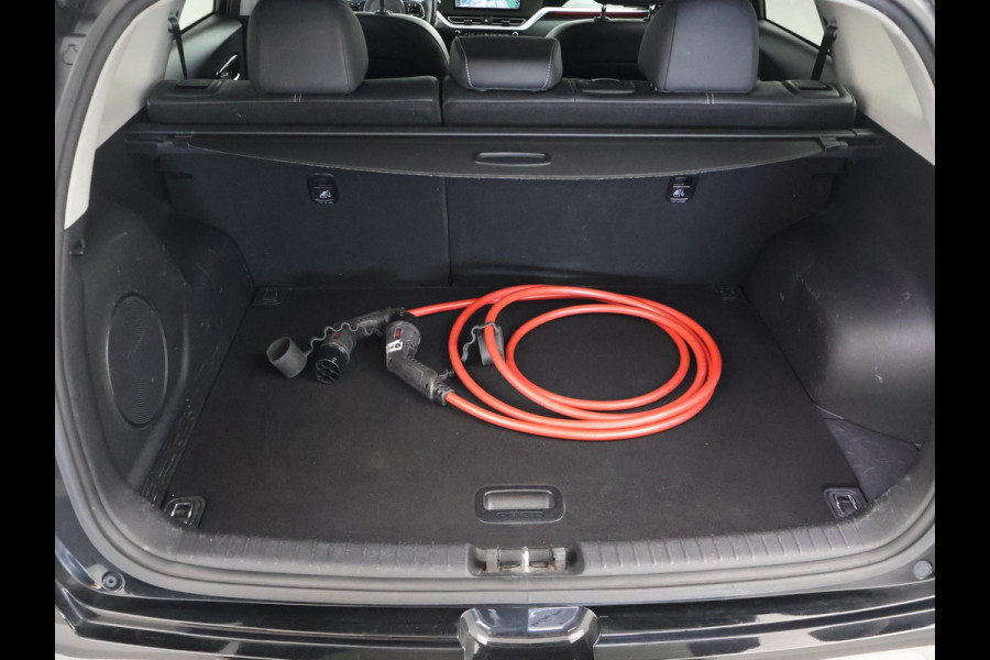 Kia e-Niro EXECUTIVELINE 64 kWh 98% SOH! + STOELVENTILATIE | JBL | APPLE CARPLAY | LEDER | STUURVERWARMING