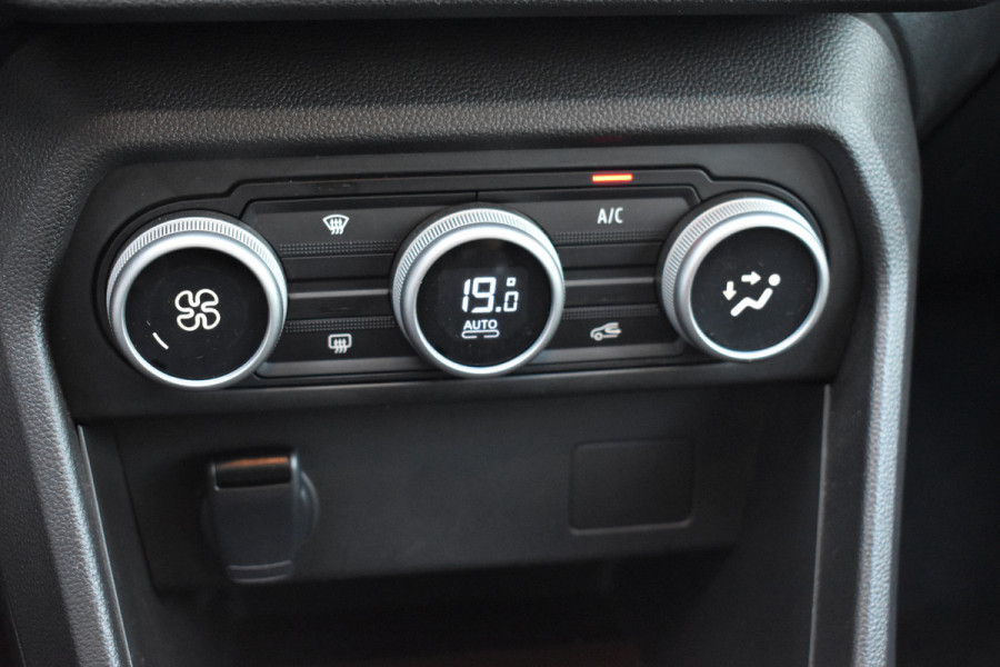 Dacia Jogger 1.0 TCe 110 Extreme 7p. 7-persoons trekhaak Navigatie