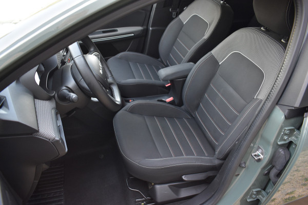 Dacia Jogger 1.0 TCe 110 Extreme 7p. 7-persoons trekhaak Navigatie