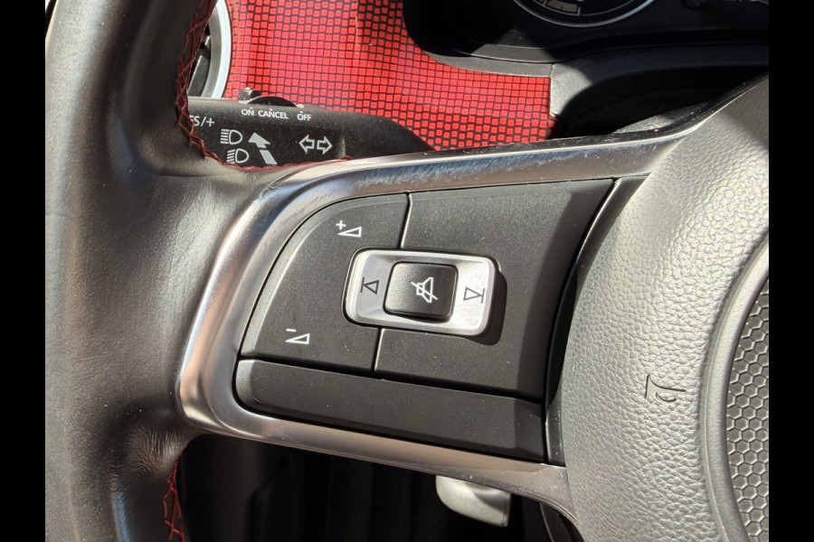 Volkswagen up! 1.0 TSI GTI Pano 5drs 17' Camera Clima Cruise