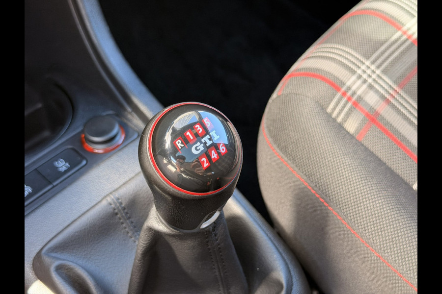 Volkswagen up! 1.0 TSI GTI Pano 5drs 17' Camera Clima Cruise