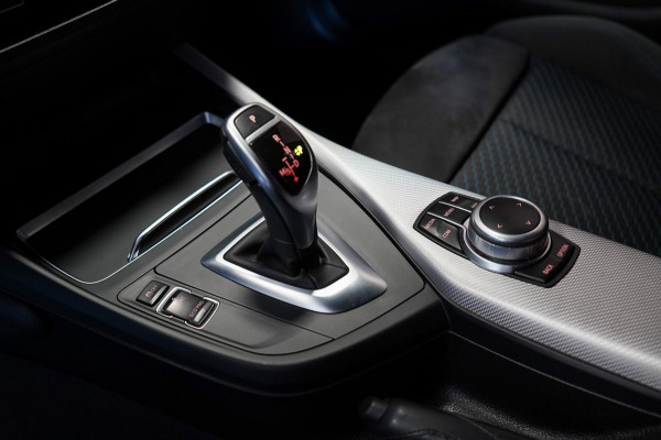 BMW 1-serie M140i M-Sport Uitlaatsysteem|Maxton|RWD|CarbonEventuriIntake|Stoelverwarming