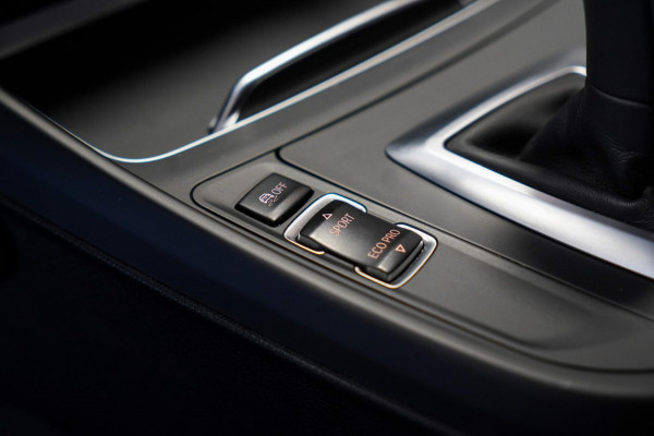 BMW 1-serie M140i M-Sport Uitlaatsysteem|Maxton|RWD|CarbonEventuriIntake|Stoelverwarming