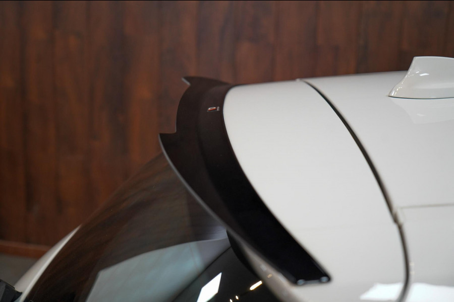 BMW 1-serie M140i M-Sport Uitlaatsysteem|Maxton|RWD|CarbonEventuriIntake|Stoelverwarming