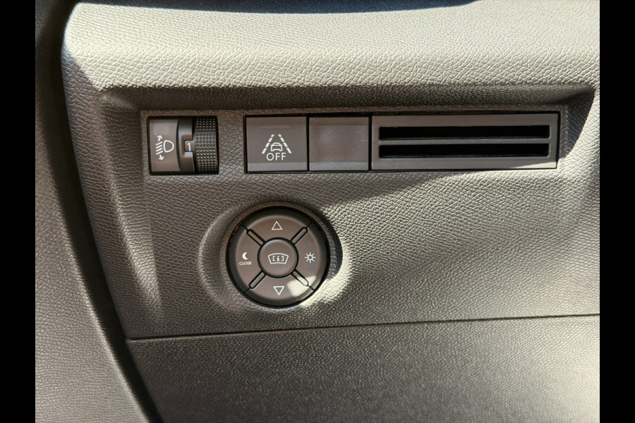 Citroën C4 1.2 Shine Automaat 360 camera HUD CarPlay Navi